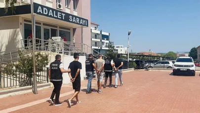 Balıkesir'in iki ilçesinde uyuşturucu operasyonu 6 gözaltı, şüphelilerden 5'i tutuklandı