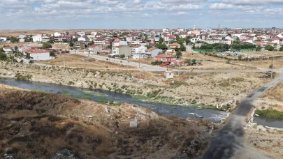 Çorlu Deresi'nde evsel atıkların arıtılmadan verildiği tespit edildi, inceleme başlatıldı