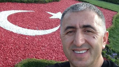 Devrilen traktörün sürücüsü öldü