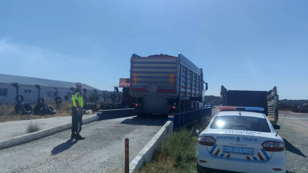Edirne’de jandarmanın yol denetimlerinde 523 bin lira ceza