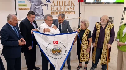 Edirne’de yılın ahisine geleneksel ‘şed kuşanma’ töreni
