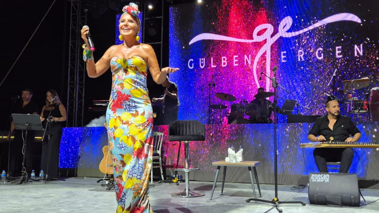 Gülben Ergen, Edirne’deki festivalde sahne aldı