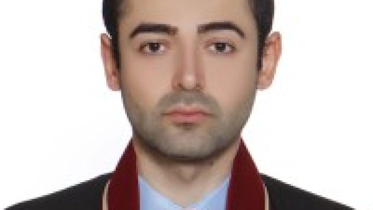 Hacze giden avukata saldırdı
