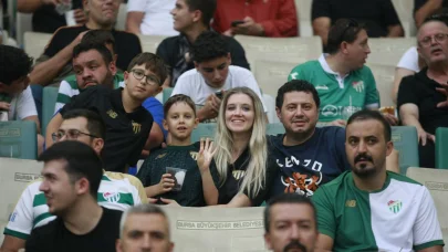 Kapalı gişe Bursaspor maçlarında, taraftarın büyük bölümü ailelerden oluşuyor