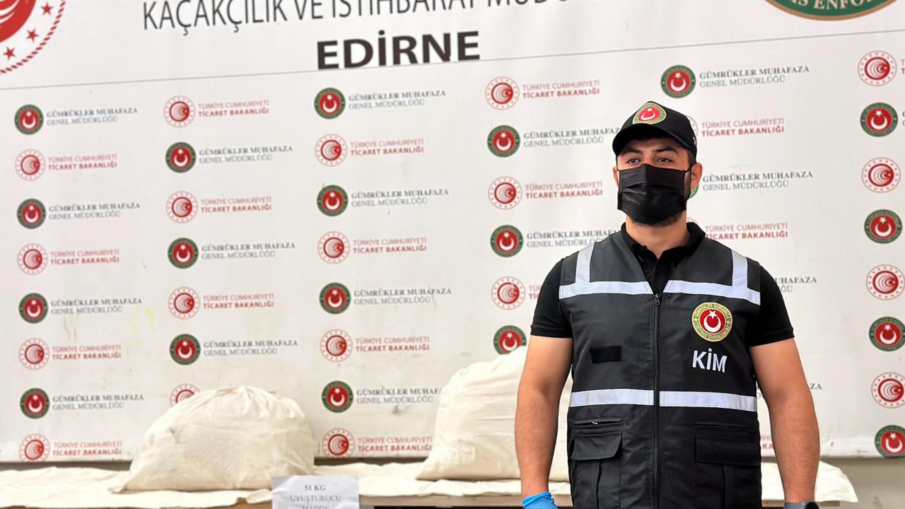Kapıkule'deki TIR'da 51 kilo uyuşturucu ele geçirildi