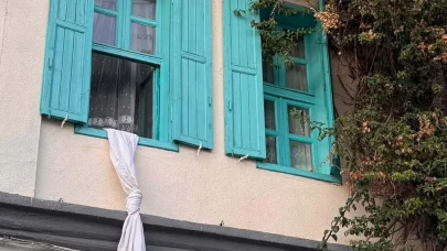 Kartalkaya’daki faciada eşini ve kızını kaybeden iş insanı kaldığı otelden çarşaf sarkıttı