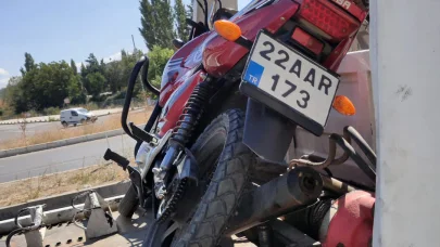 Keşan’da devrilen motosikletin sürücüsü yaralandı