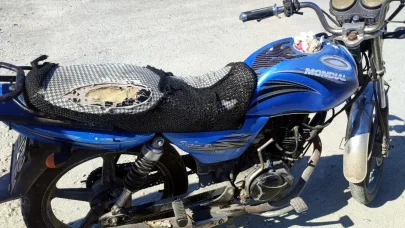 Plakasız motosikletin, ehliyetsiz ve kasksız sürücüsüne 19 bin 670 TL ceza