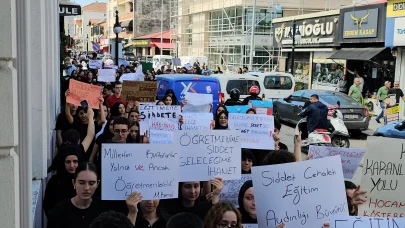 Sakarya'da öğretmene darp; 2 gözaltı