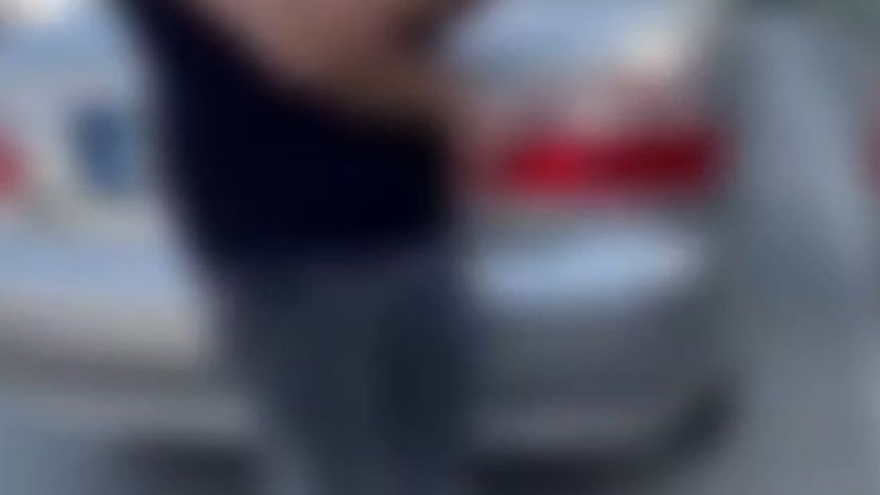 Taksicilerin alıkoyup, o anları kayda aldığı uygulama sürücüsü: 6 aylık çocuğum var, yapmayın