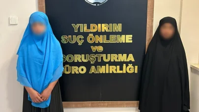 Tırnakçılık yöntemiyle hırsızlık yapan 3 kadın yakalandı