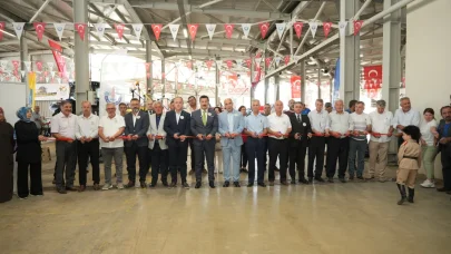 Yenişehir'de 10'uncu Uluslararası Altın Biber Festivali başladı