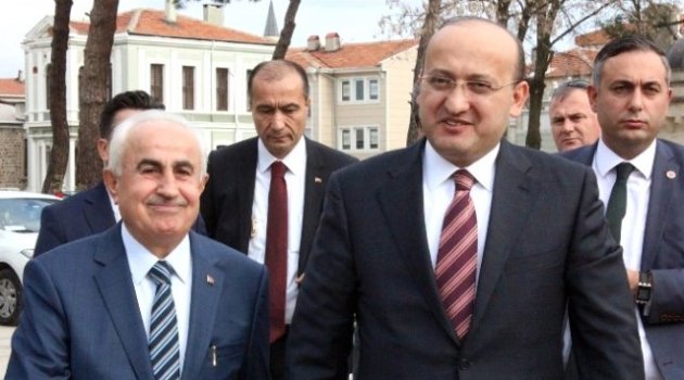 Başbakan Yardımcısı Yalçın Akdoğan: