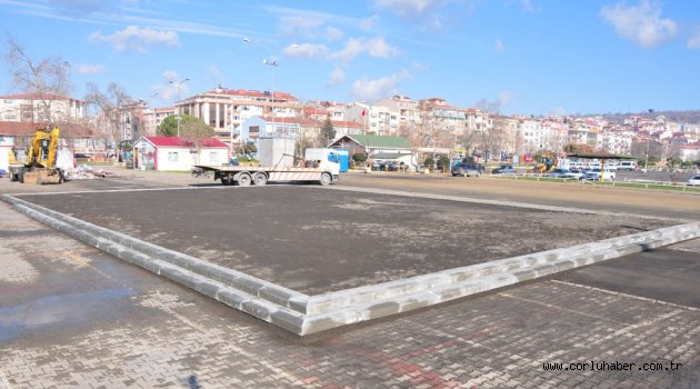 Buz pateni pisti için hazırlıklar devam ediyor