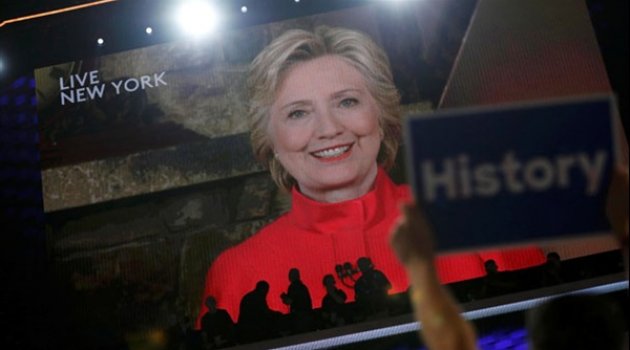 Hillary Clinton ABD tarihine geçti