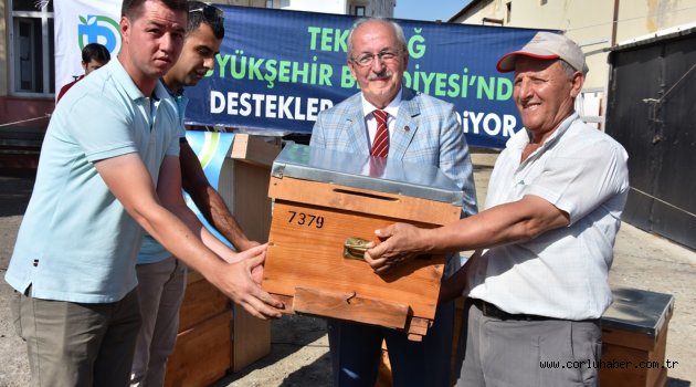 Malkara’da 184 Üreticiye 994 Arı Kovanı Dağıtıldı