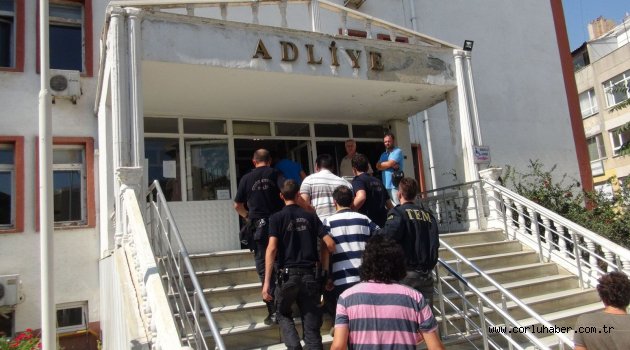 Tekirdağ’da 15 Kişi Tutuklandı, 80 Polis Açığa alındı