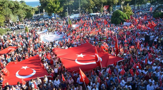Tekirdağ Darbeye Karşı Yürüdü