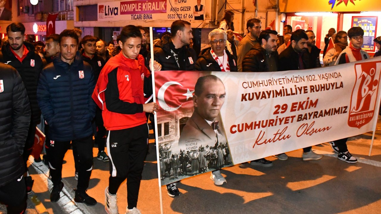 Balıkesirspor&#039;da cumhuriyet coşkusu