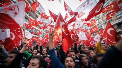 Bursalı prodüktörden yapay zeka destekli 'Cumhuriyet Marşı'