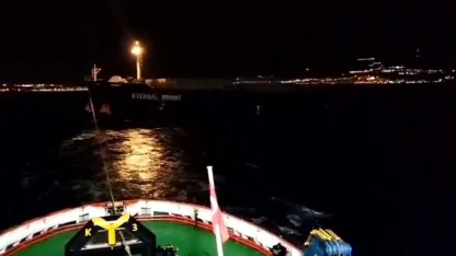 Çanakkale Boğazı'nda gemi arızası/Fotoğraflar