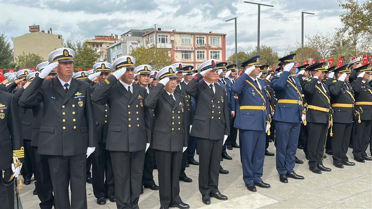 Çanakkale'de Cumhuriyet'in 102'nci yılı kutlamaları başladı