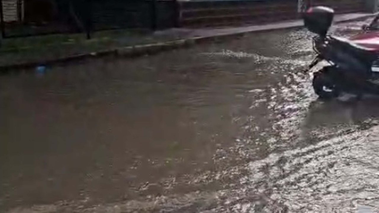 Çanakkale’de sağanak etkili oldu