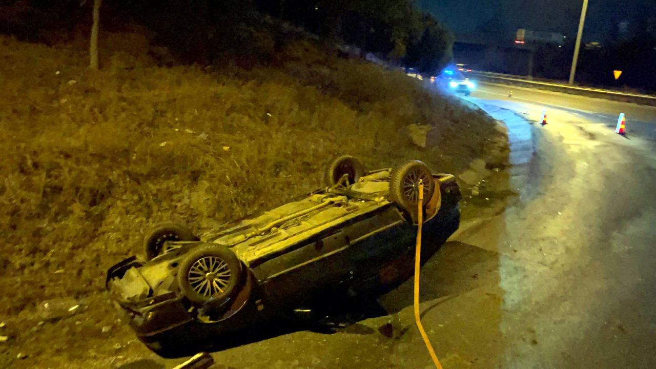 Çorlu’da kontrolden çıkıp takla atan otomobilde, sürücü hafif yaralandı