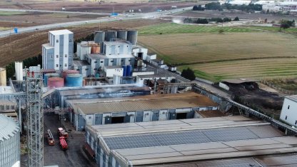 Yağ fabrikasında patlama; 1 yaralı