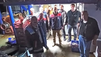 Enez Balıkçı Barınağı’nda trol gemilerine denetim