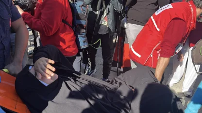 Gebze'de bina çöktü; 5 kişiden 2'sinin cansız bedenine ulaşıldı