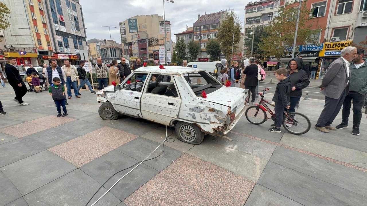 İsrail&#039;in katlettiği 6 yaşındaki Hind, Tekirdağ&#039;daki sergide anıldı