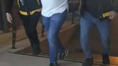 Kafenin işletme müdürünü silahla ağır yaralayan şüpheli yakalandı / Ek fotoğraf