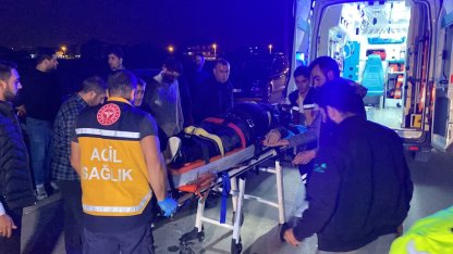 Kaldırıma çarpan motosikletin sürücüsü ağır yaralandı