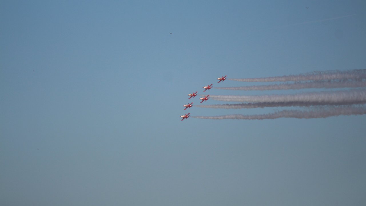 Kırklareli’de Türk Yıldızları’nın gösterisi nefes kesti / Ek fotoğraflar