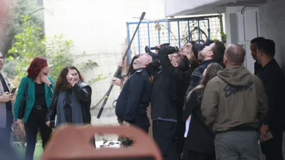 Şarkıcı Güllü'nün evinde bilirkişi heyeti inceleme yaptı