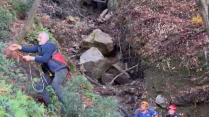 Uludağ'da kestane toplarken mahsur kalan 3'ü çocuk 4 kişi kurtarıldı