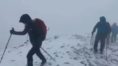 Uludağ'ın zirvesi beyaza büründü