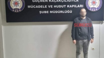 Yabancı uyruklu sürücü, İstanbul’a 2 kaçak göçmen götürürken yakalandı