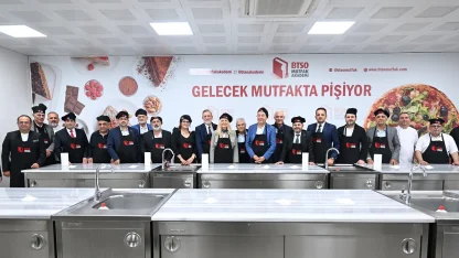 YESİDEF üyeleri, BTSO Mutfak Akademi’yi ziyaret etti