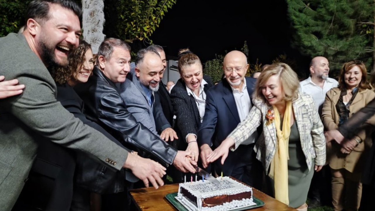 Aktiffelsefe Kültür Derneği Bursa Şubesi, 24&#039;üncü kuruluş yıl dönümünü kutladı