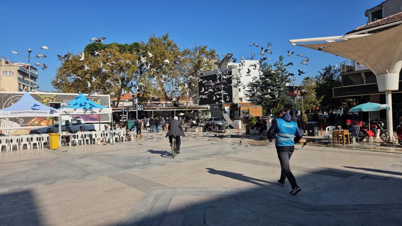 Balıkesir&#039;de 4.4 büyüklüğünde deprem