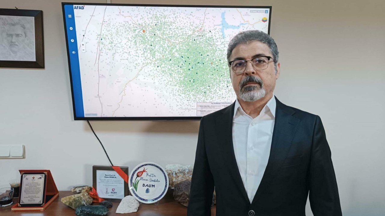 Balıkesir&#039;de 4.9 büyüklüğünde deprem