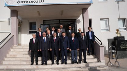 BBP lideri Destici, Balıkesir Şehit Astsubay Cemil Erkek Ortaokulu’nu ziyaret etti