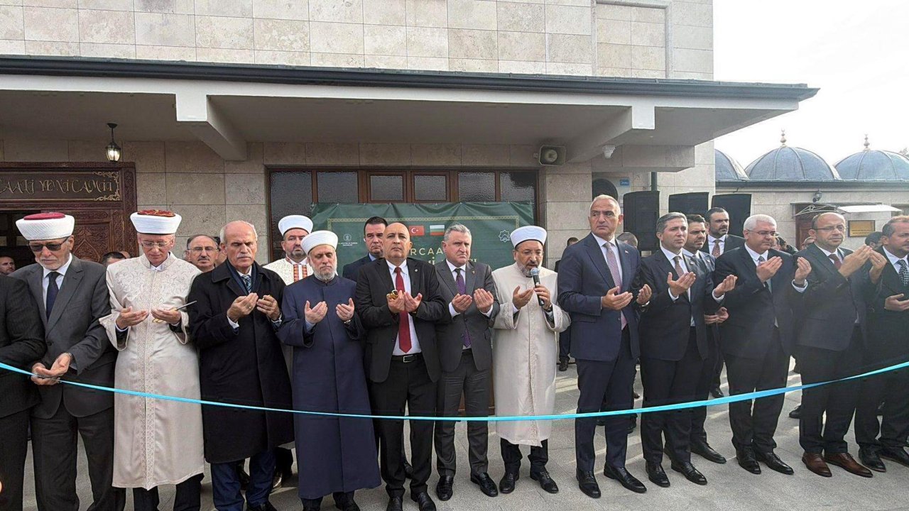 Bulgaristan&#039;da yaptırılan Kırcaali Yeni Cami, törenle açıldı