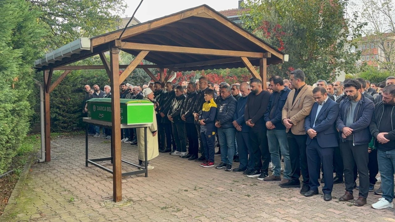 Cezaevinde ölü bulunan Thodex&#039;in kurucusu Faruk Fatih Özer, toprağa verildi