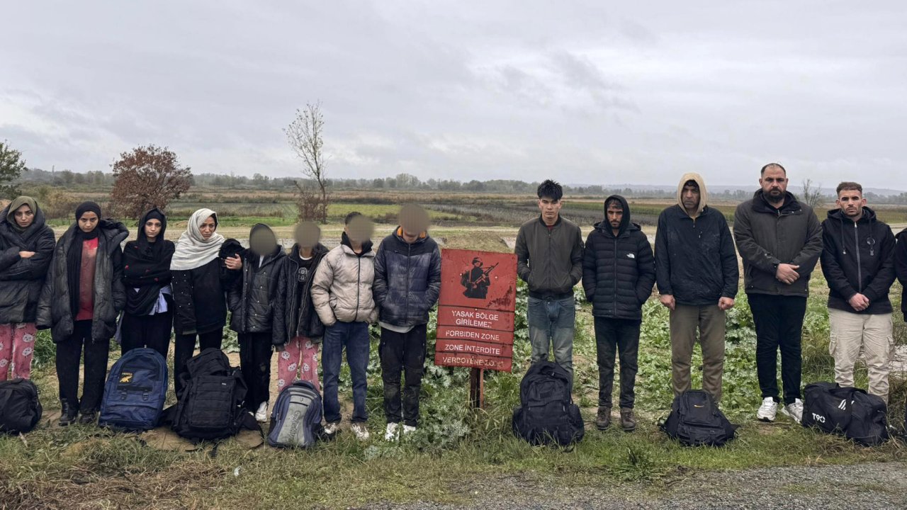 Edirne&#039;de 29 kaçak göçmen yakalandı