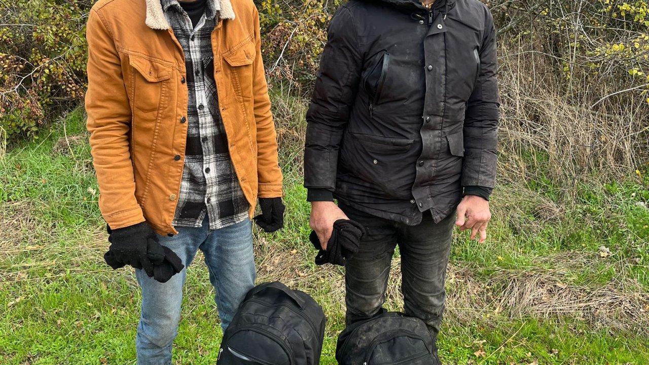 Edirne&#039;de yurt dışına kaçmak isteyen 3 FETÖ şüphelisi yakalandı