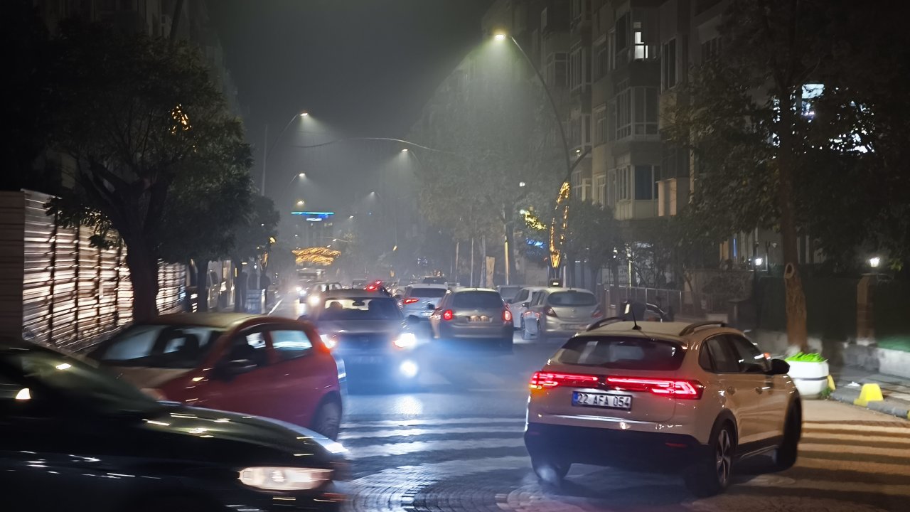 Keşan’da sis etkili oldu, hava kirliliği arttı