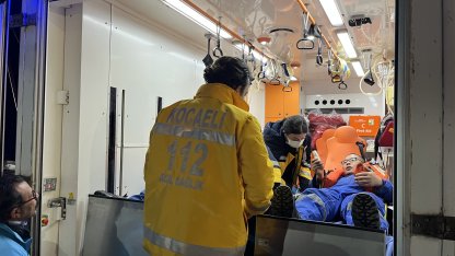 Kocaeli açıklarında gemide yangın; 25 mürettebat kurtarıldı / Ek Fotoğraflar